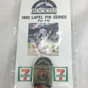 Baseball 1993 Souvenir Lapel Hat Pin #10
